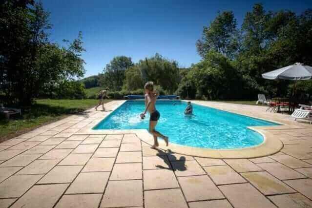Pickwicks Villa Hauteroche Exterior foto